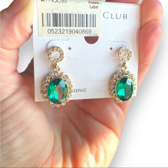 NWT Charter Club Emerald Teardrop Gold Tone Post Back Earrings - Picture 5 of 8